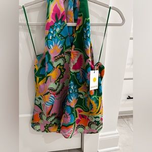 New with tags, size small boutique top. Super cute! Fits more like a Medium IMO.